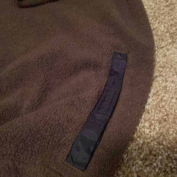 Long sleeve sweater boy’s large from The Original Arizona jean company. Large - Picture 5 of 6